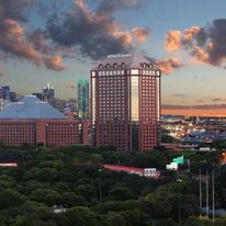 Hilton Anatole